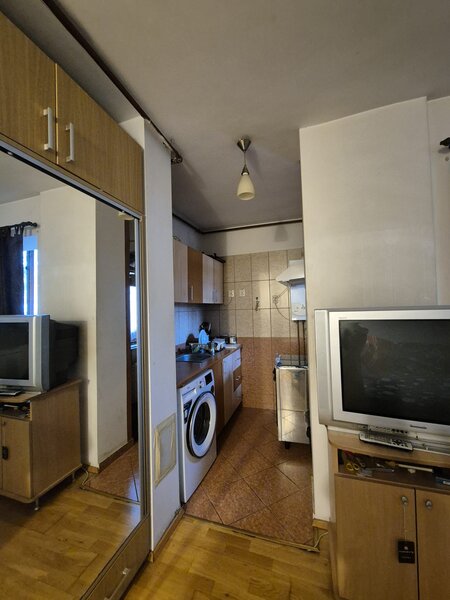 Drumul Taberei- Vanzare garsoniera 1/5- V Oltului- Kaufland, bl 2009, CT